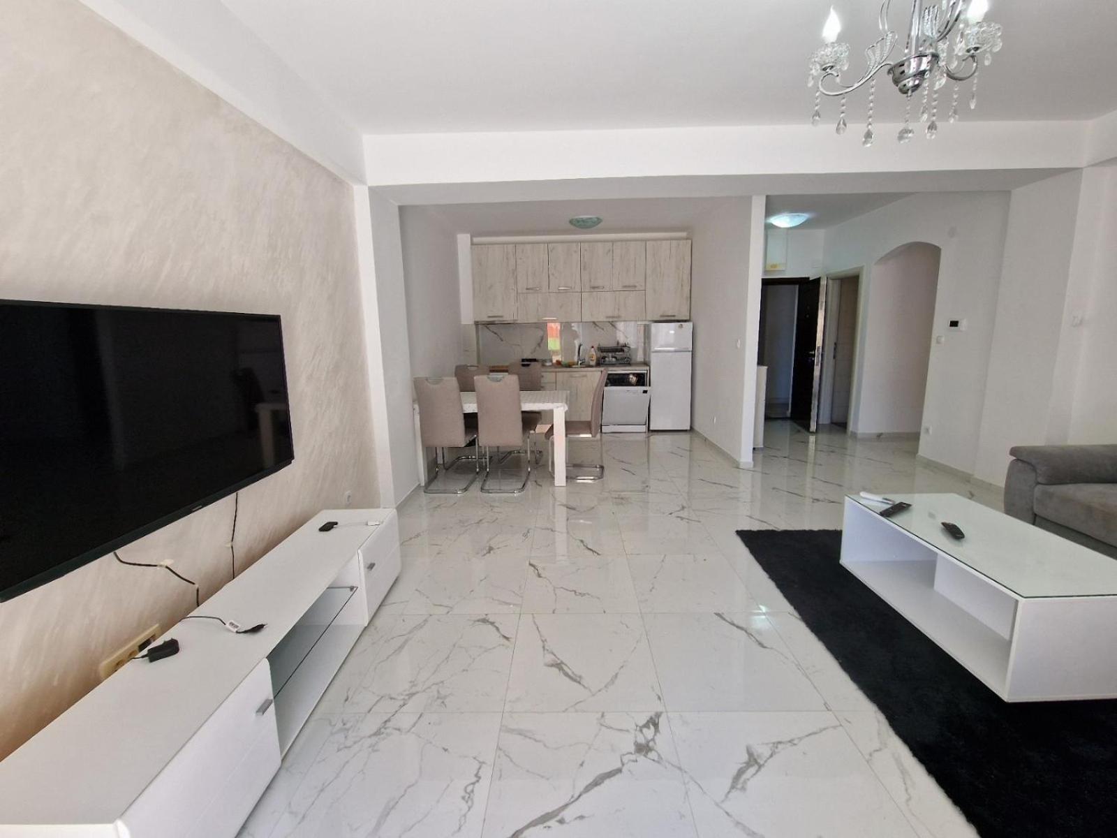 Ata Apartmani. Petrovac na moru Exterior foto